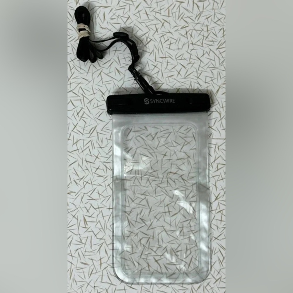 SyncWire Waterproof Phone Holder Lanyard